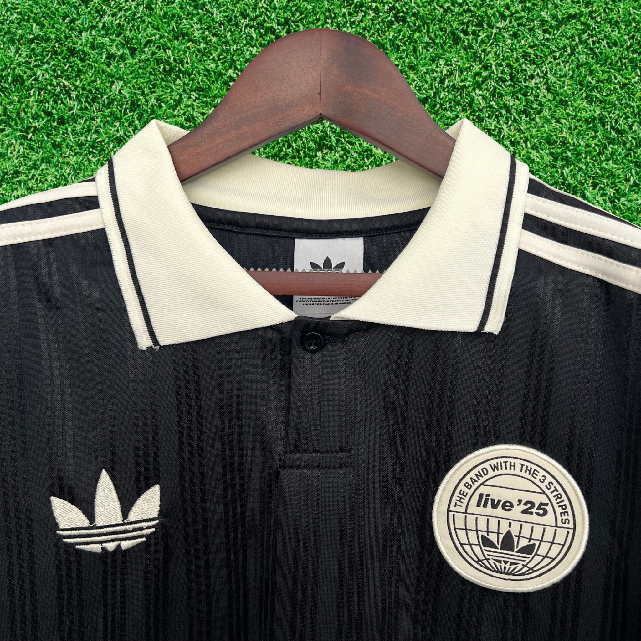 Jersey Oasis Preta 25/26 Fan