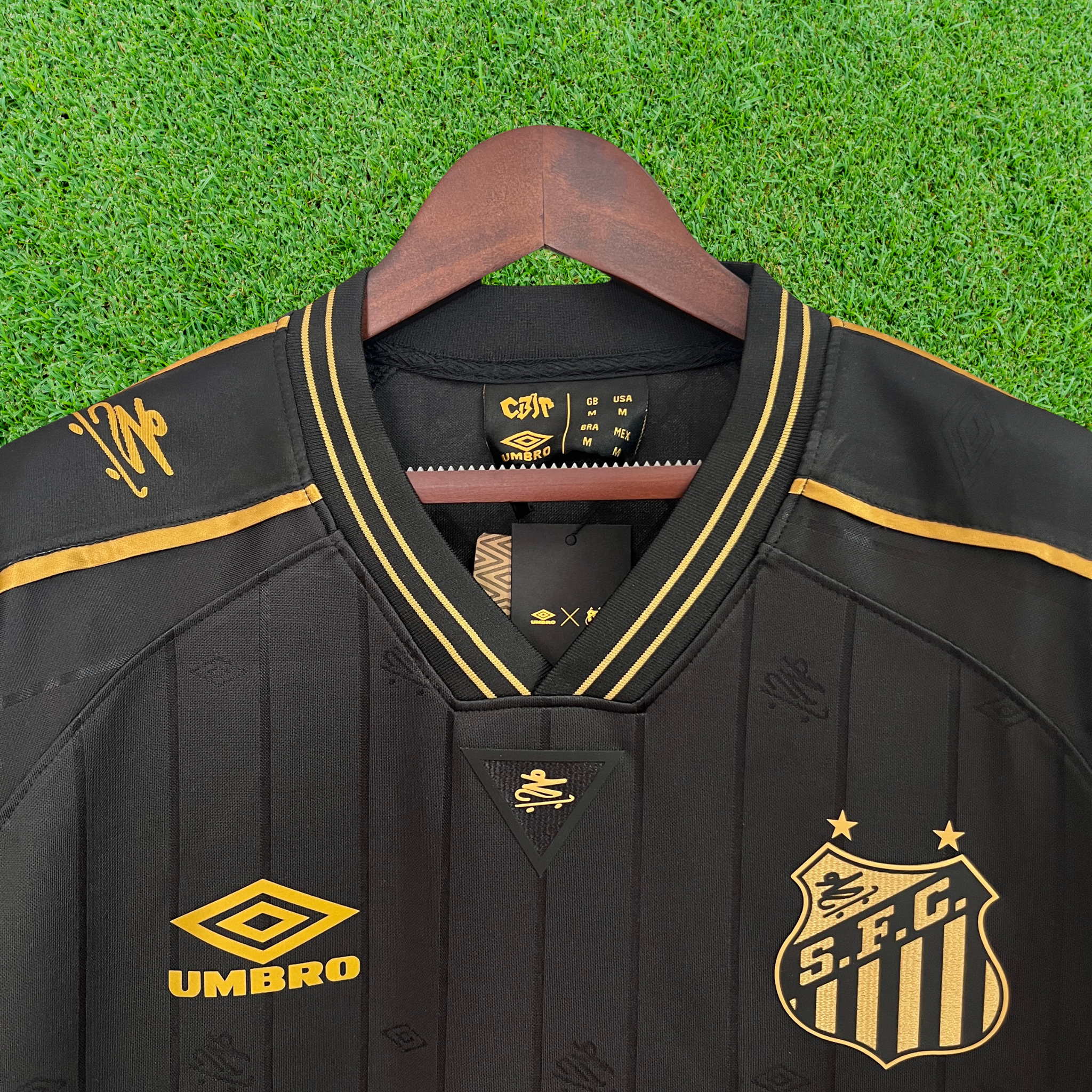 Jersey Santos Charlie Brown Jr 2024 Retro