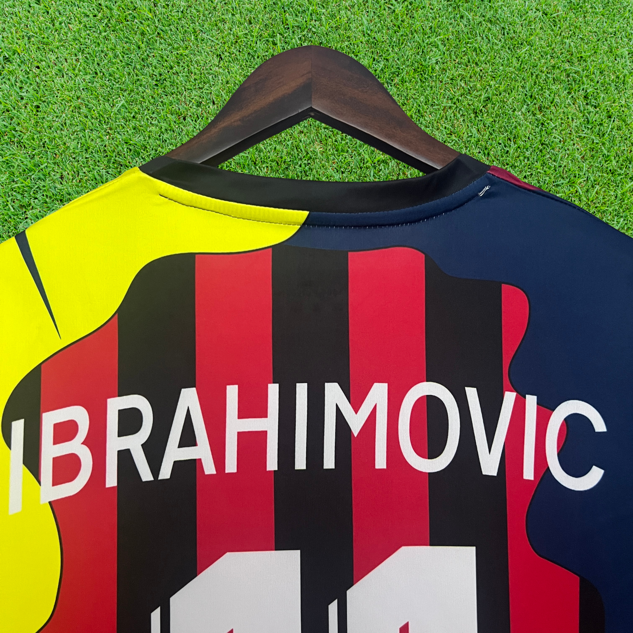 Jersey Legends Ibrahimovic 25/26 Fan
