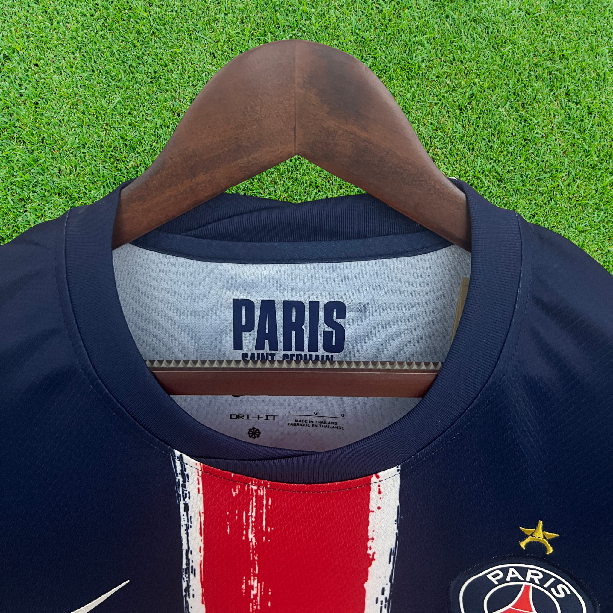 Jersey Paris Saint-Germain F.C (PSG) I Special Edition Champions 24/25 Fan