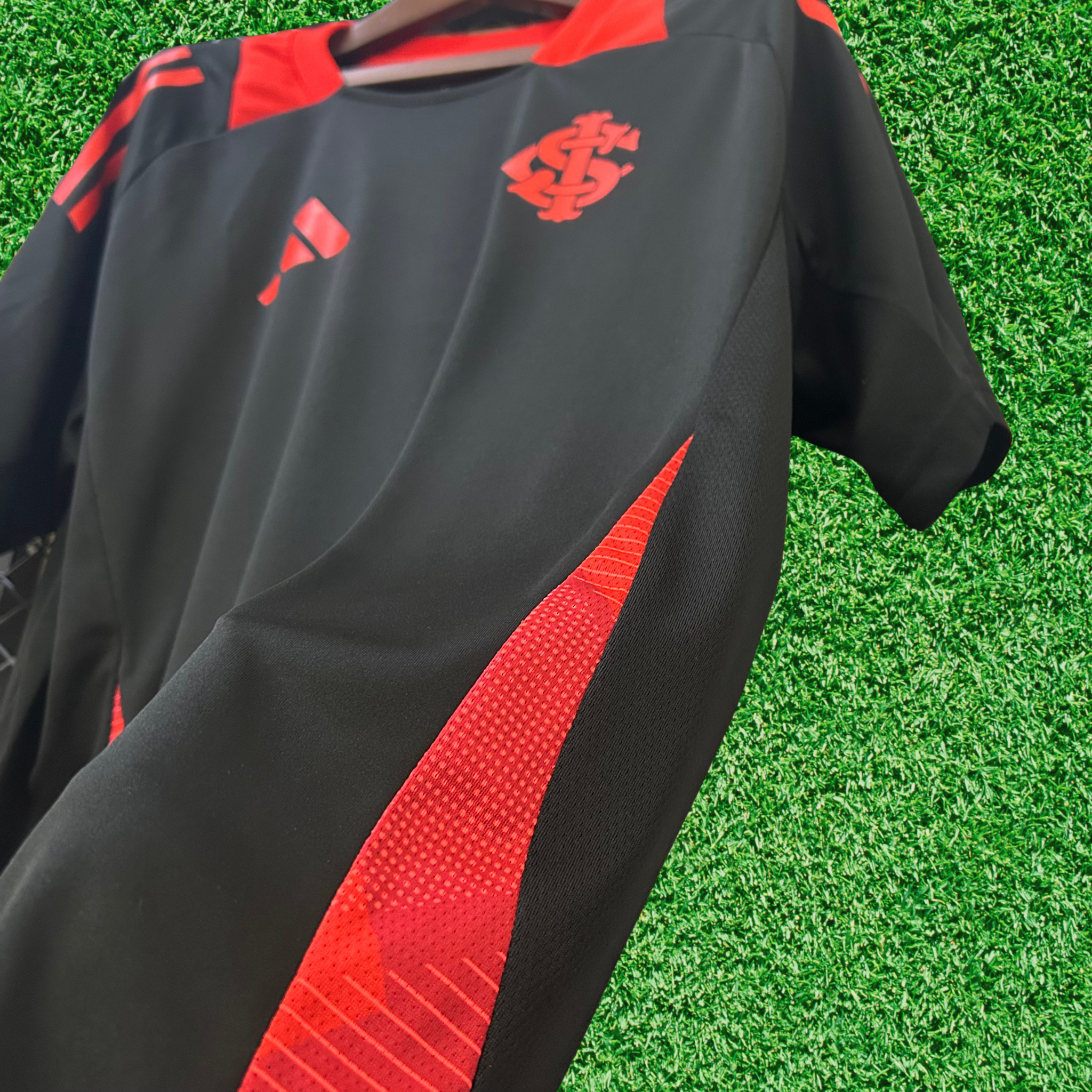 Jersey Internacional Training 25/26 Fan