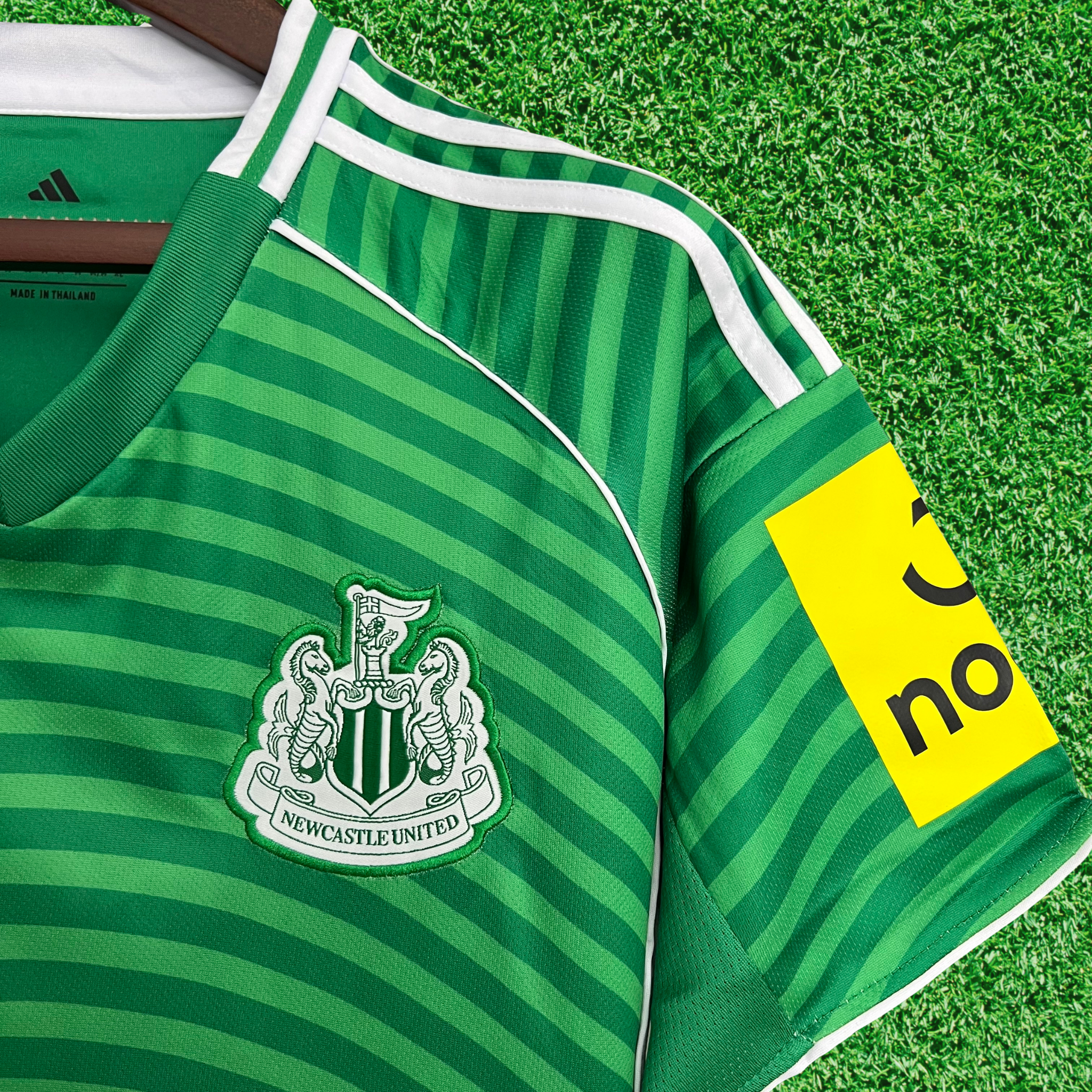 Jersey Newcastle United II 25/26 Fan