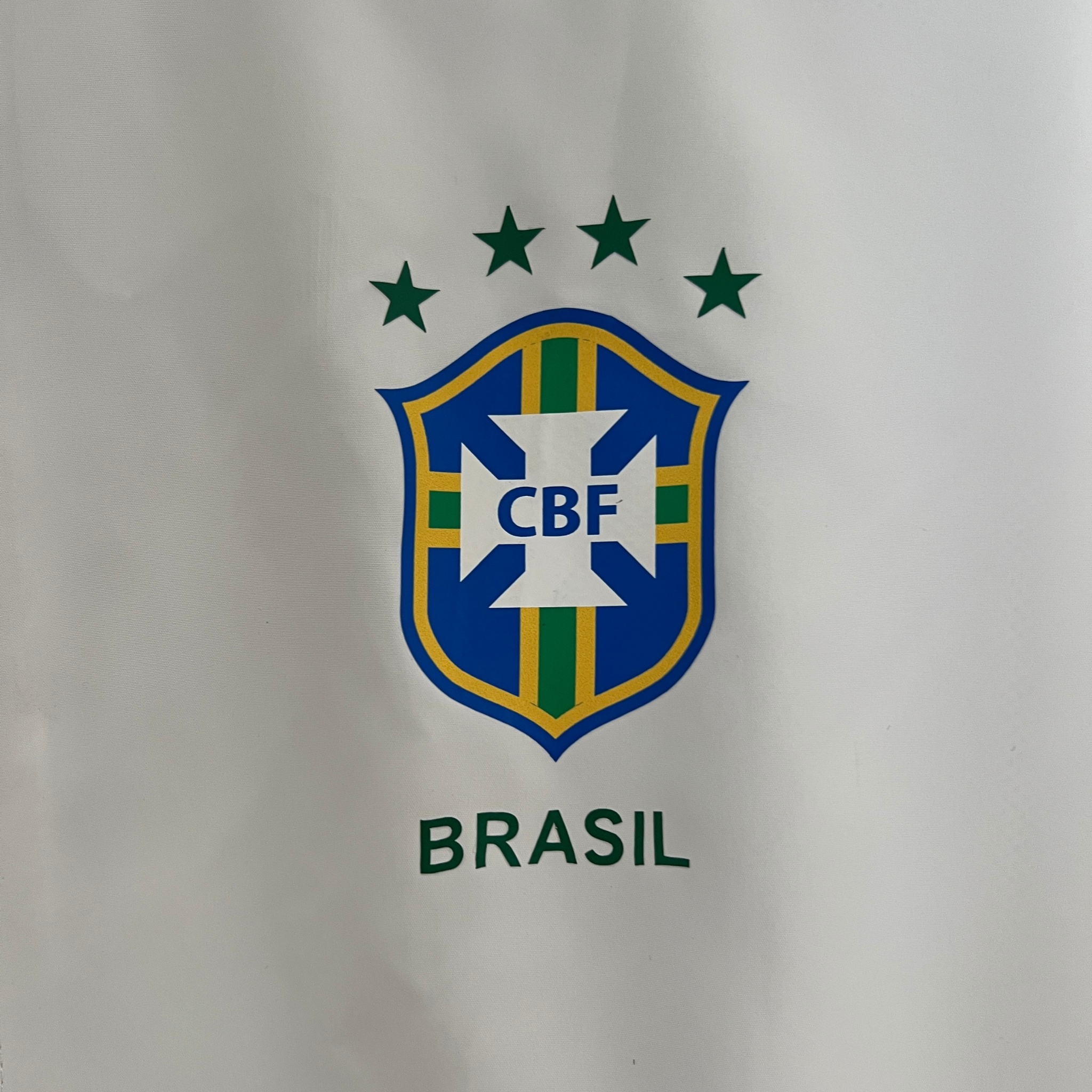 Windbreaker Brazil White