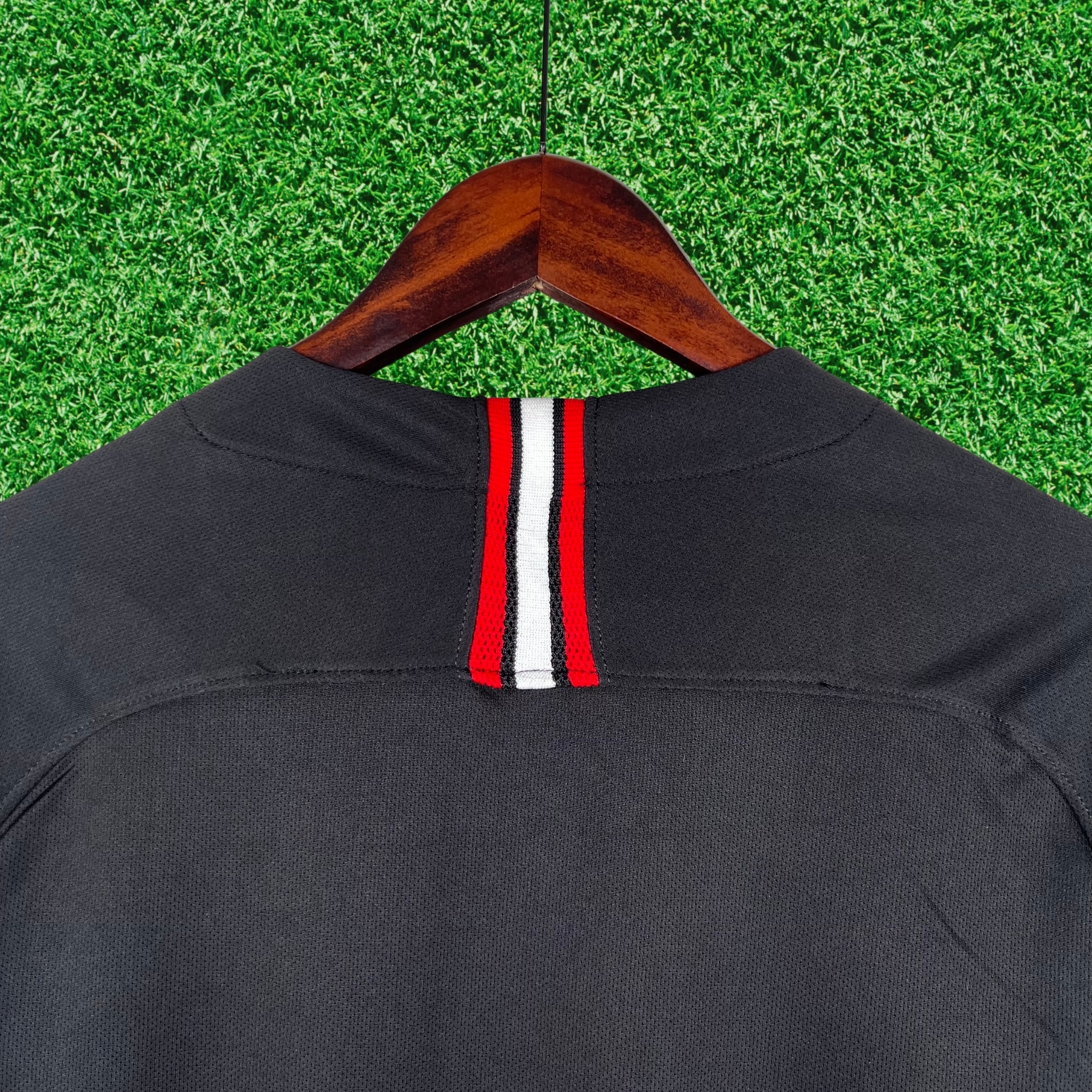 Jersey Paris Saint-Germain F.C (PSG) Black 18/19 Retro