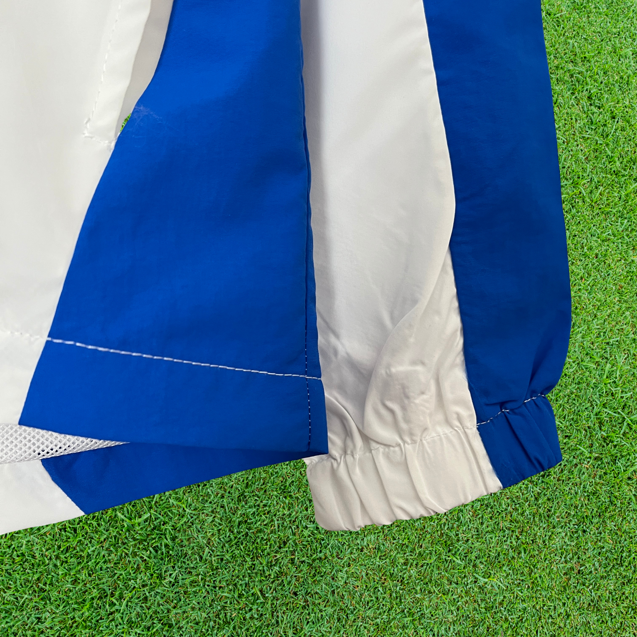 Windbreaker Brazil White