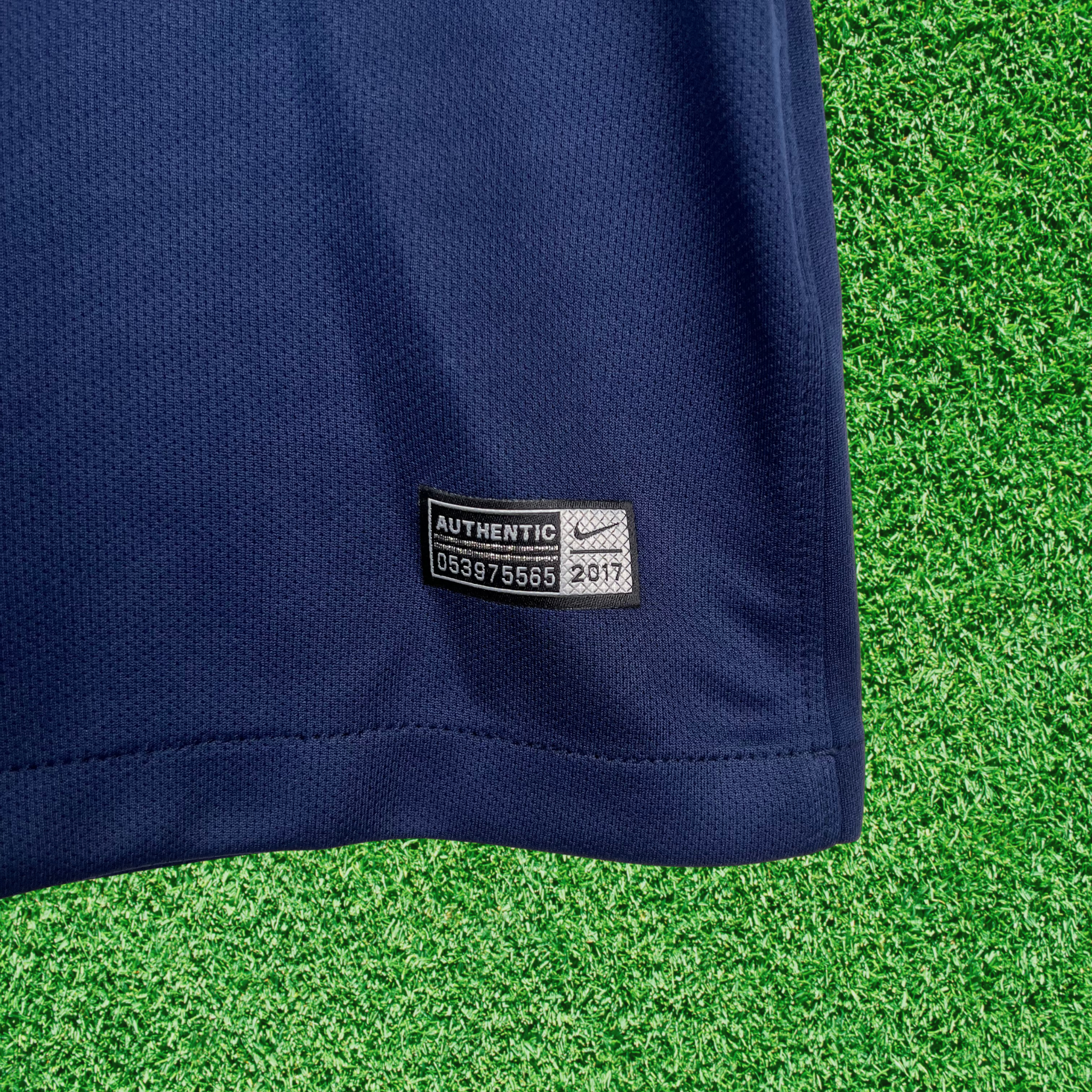 Jersey Paris Saint-Germain F.C (PSG) I 17/18 Retro