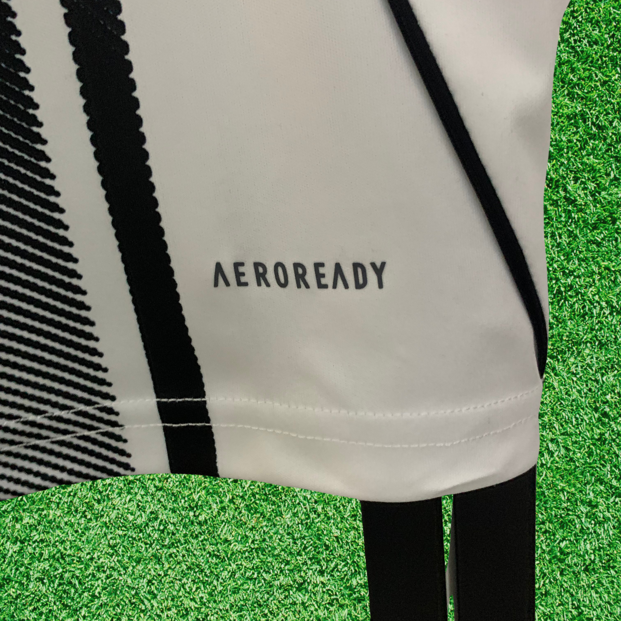 Jersey Juventus I 25/26 Fan